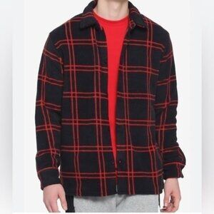 Hot Topic Red Grid Men’s fleece jacket size Large